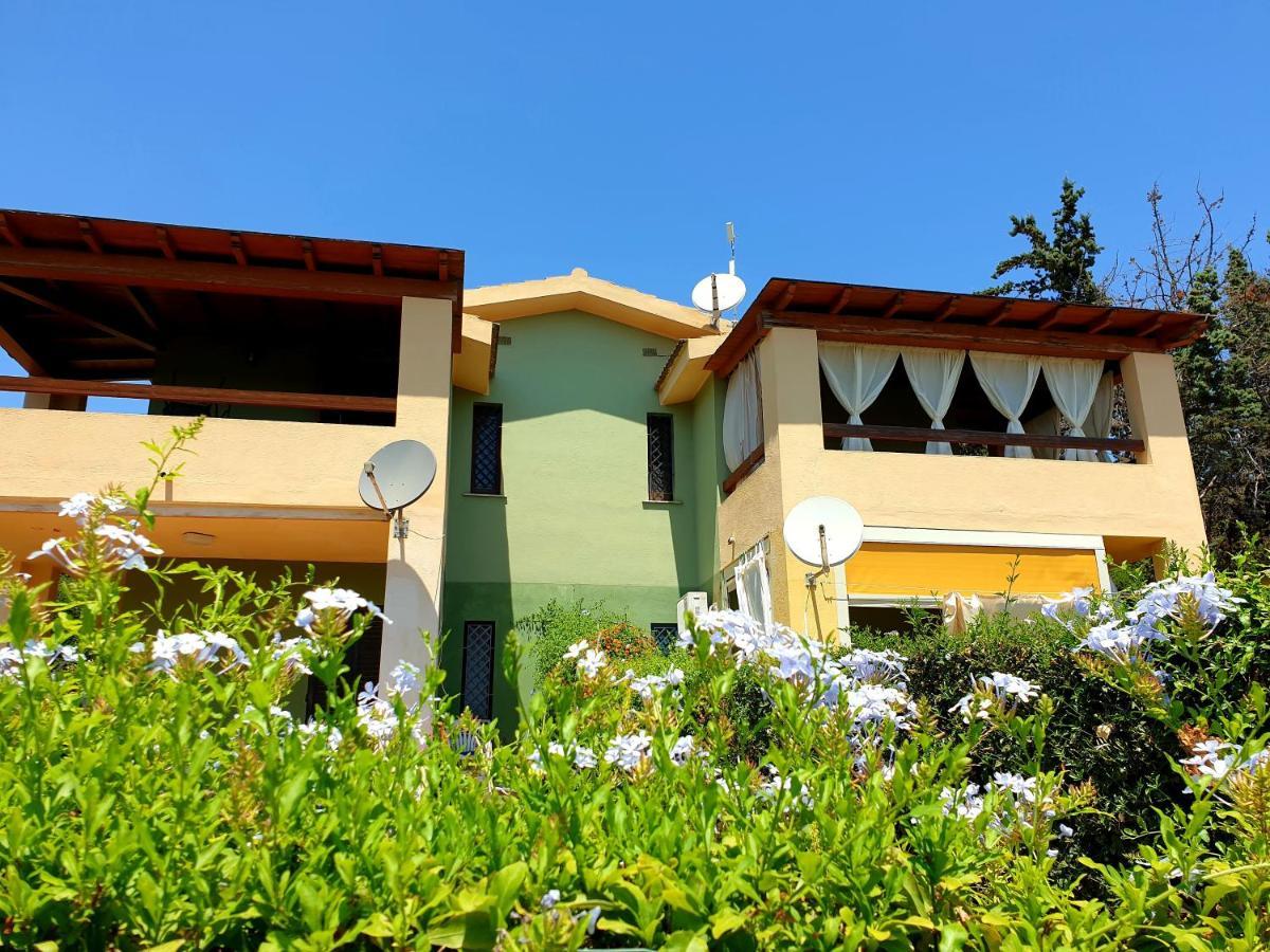 Sun & Beach House Costa Rei Bagian luar foto